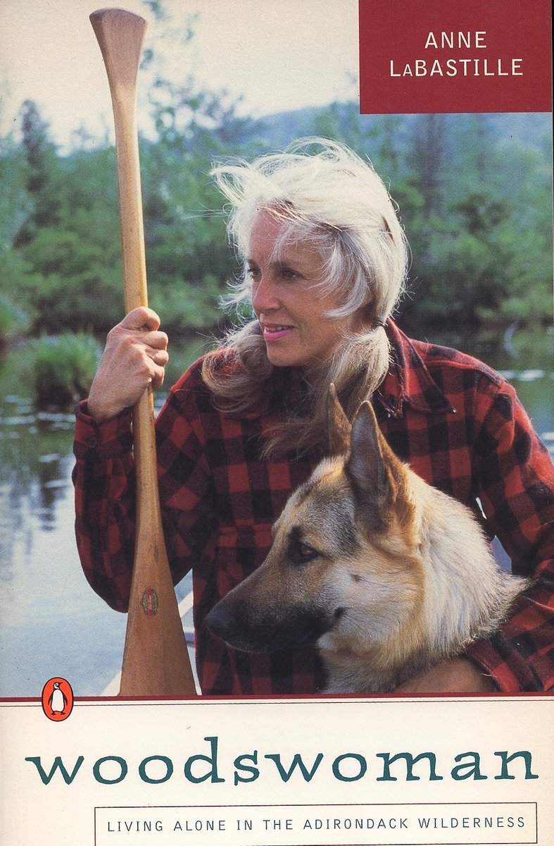 9780140153347 Living Alone in the Adirondack Wilderness: Woodswoman