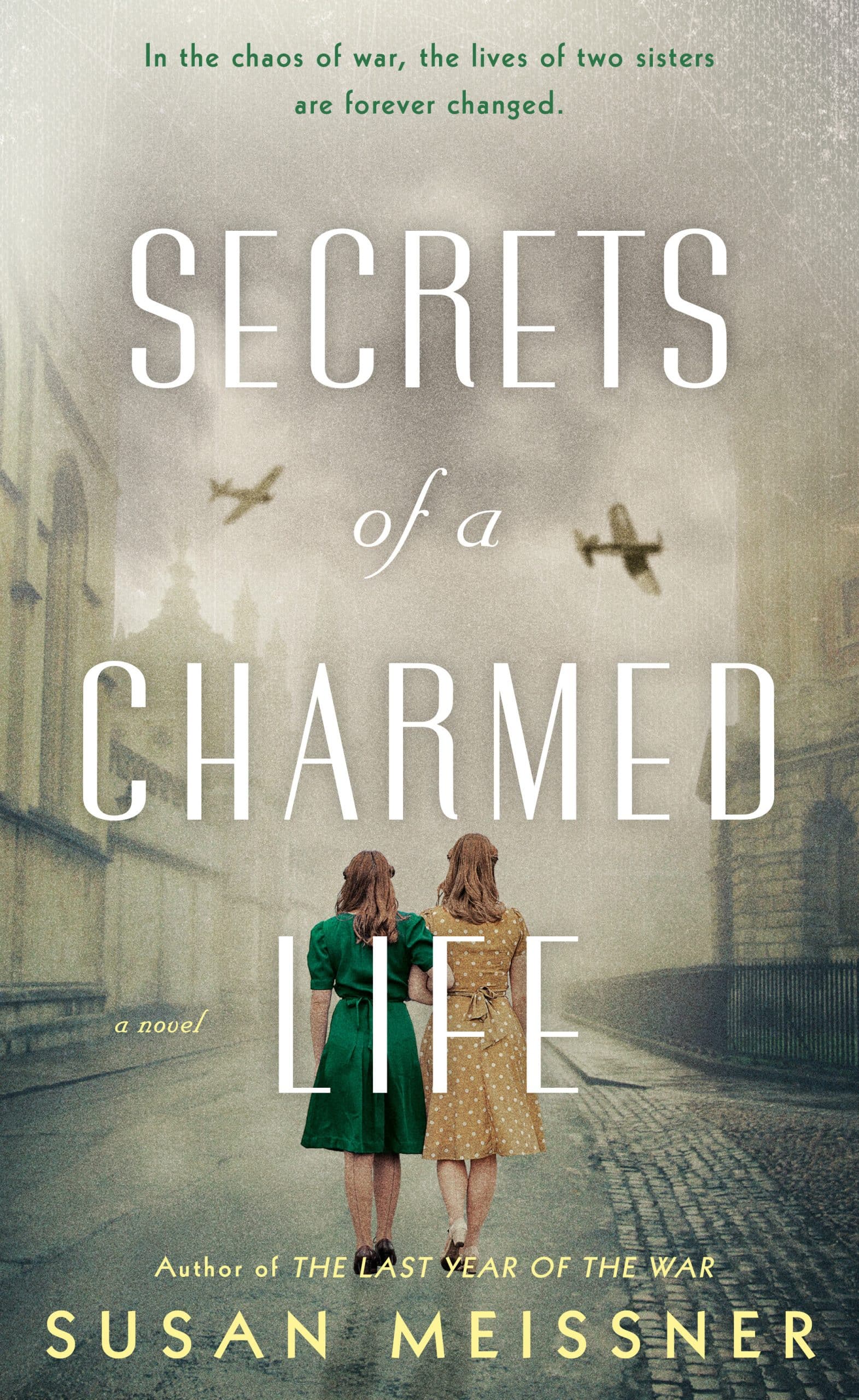 9780451419927 Secrets of a Charmed Life