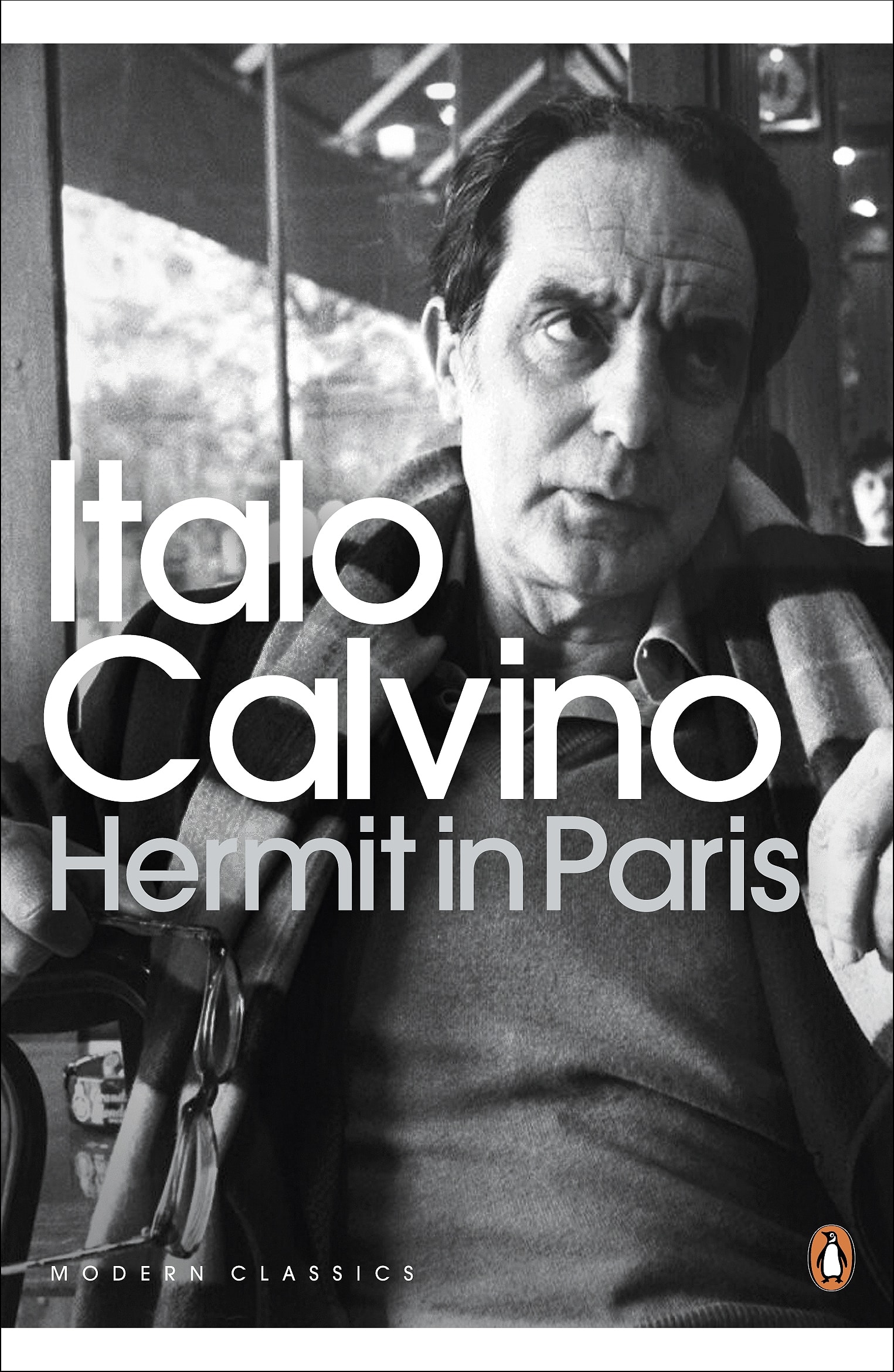 9780141189758 Hermit in Paris