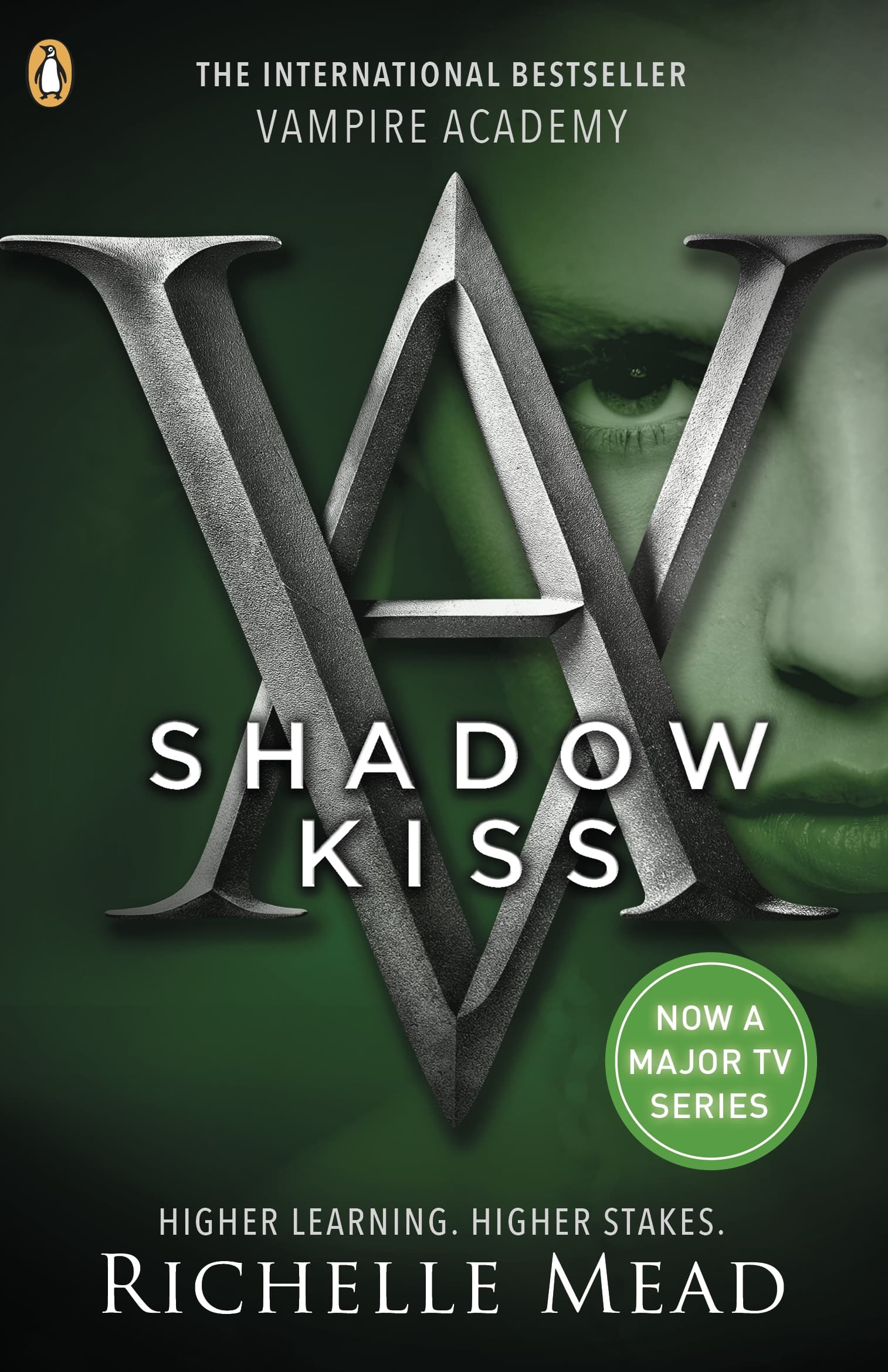 9780141328553 Vampire Academy: Shadow Kiss (book 3)