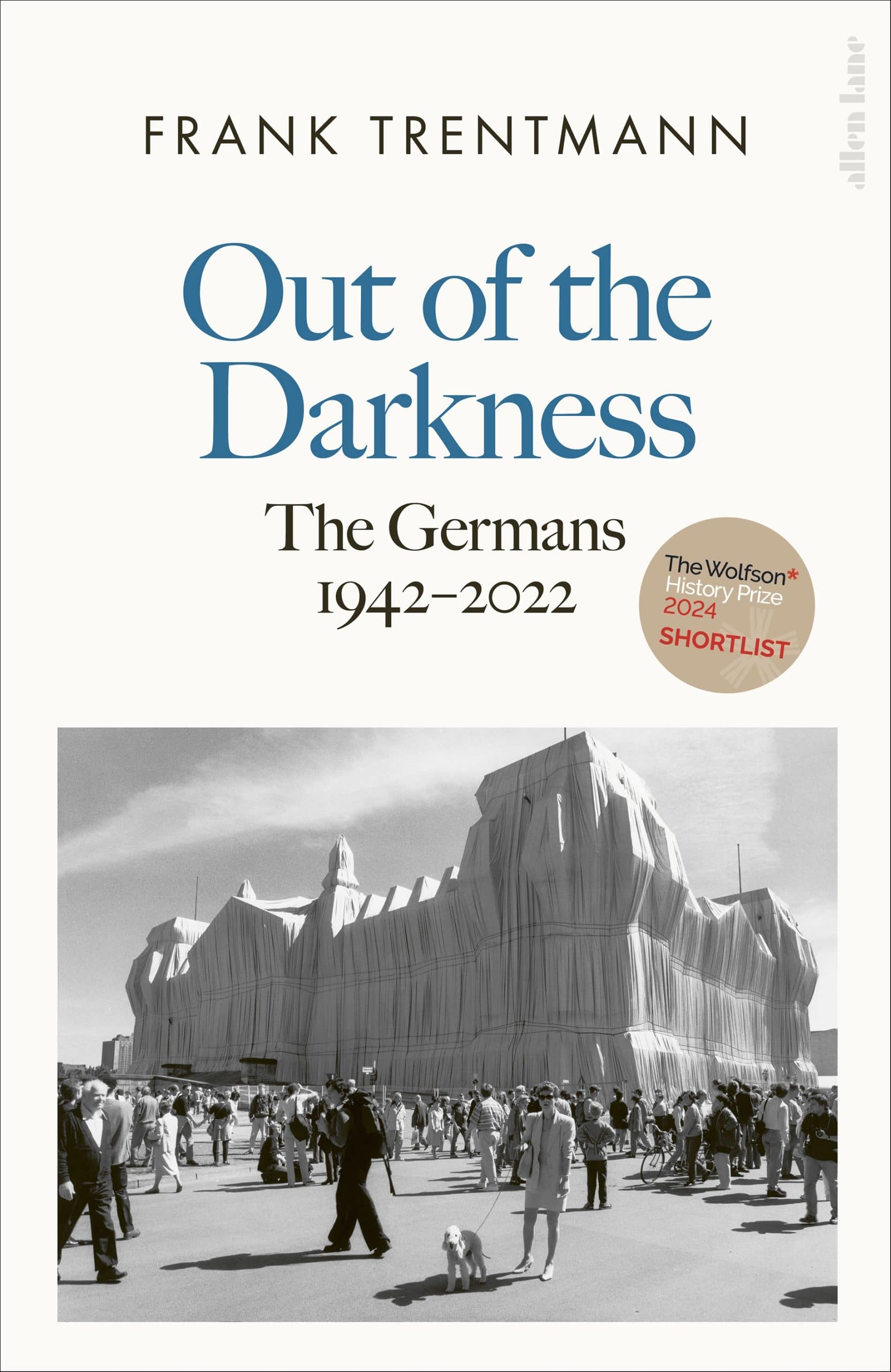 9780241303498 Out of the Darkness: The Germans, 1942-2022