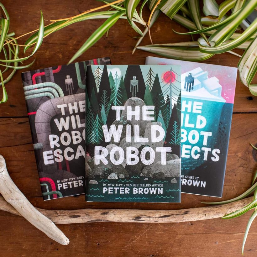 9780316566742-5 The Wild Robot Boxed Set: The Wild Robot / the Wild Robot Escapes / the Wild Robot Protects