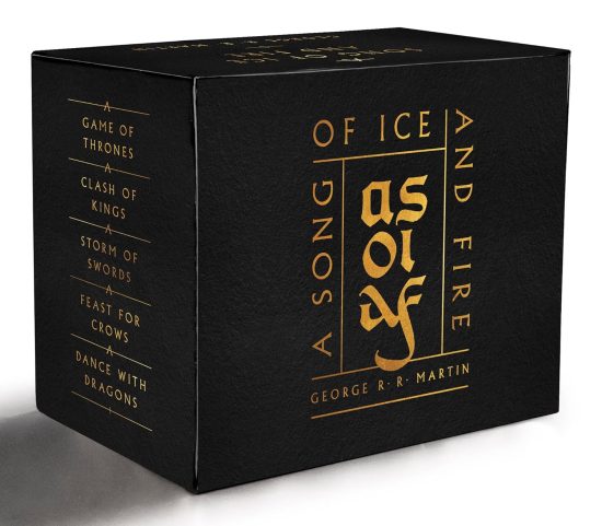 George R. R. Martin's A Game of Thrones 5-Book Boxed Set (Song of Ice and Fire Series) (A Song of Ice and Fire)